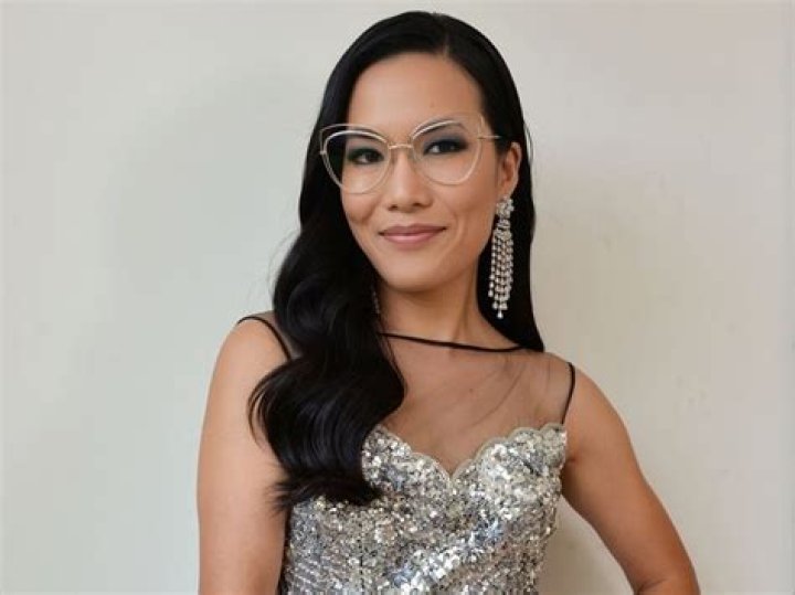 Ali Wong Wiki, Bio, Age, Height, Weight, Husband, Net Worth, Family