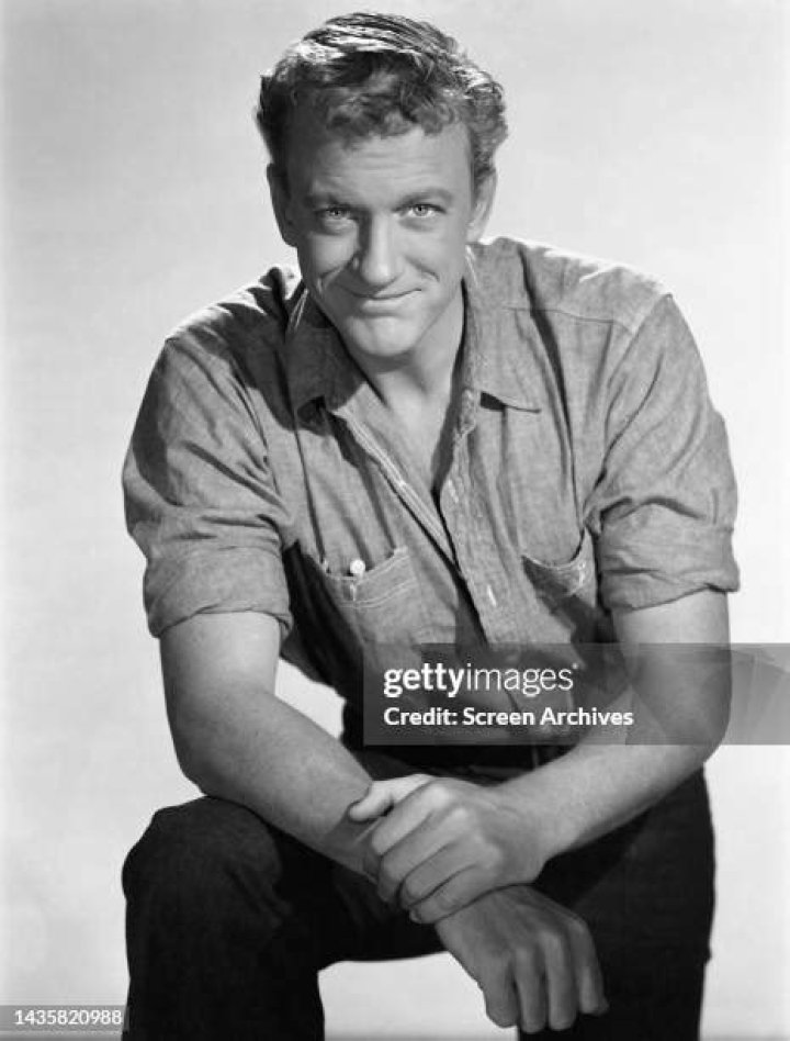 James Arness of 'Gunsmoke' fame dies at 88