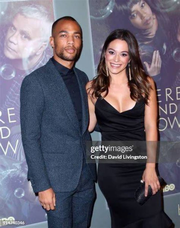 Stephanie Arcila Husband Is Actress Married?